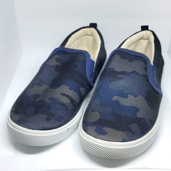 Boys’ OT Revolution Kids Camo Sneakers sz. 1T